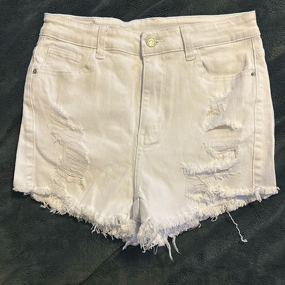 White ripped denim shorts - Picture 1 of 3